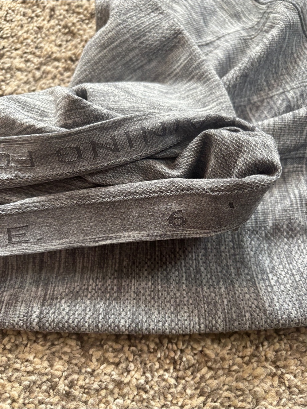 Lululemon Swiftly Tank Top size 6 - Picture 5 of 5
